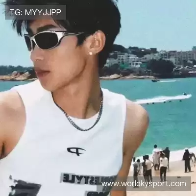 屈融健